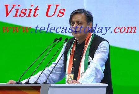 शशि थरूर का राहुल पर  ‘सीधा हमला’: विपक्ष को कांग्रेस और राजद पर हमला करने का अवसर