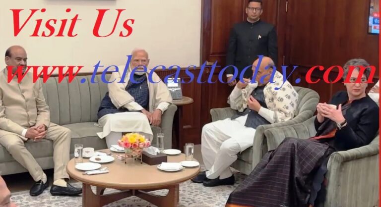 संसद की कार्यवाही अनिश्चितकाल के लिए स्थगित: स्पीकर ओम बिरला, पीएम मोदी और प्रियंका गांधी समेत सभी दलों के लीडर और सांसद एक साथ चाय पर चर्चा करते हुए नजर आए