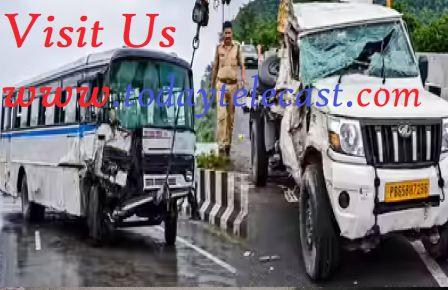 उन्नाव के दही थाना क्षेत्र:  कानपुर-लखनऊ नेशनल हाईवे: 11 जुलाई 2026:  करीब 2 बजे  दर्दनाक सड़क हादसा: तीन बस यात्रियों की मौत: कंडक्टर गंभीर घायल