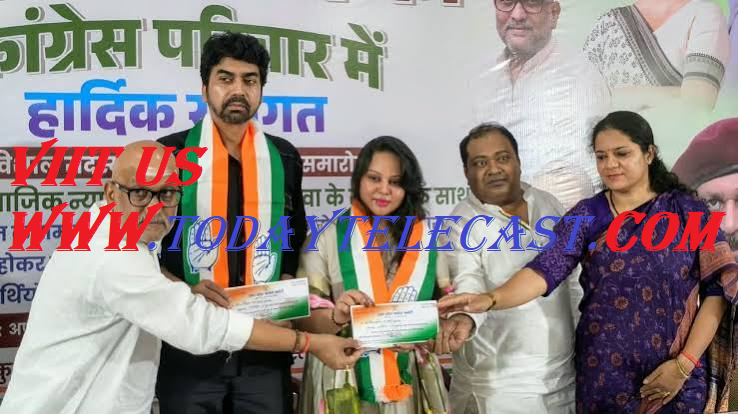 पूर्व IAS अधिकारी डॉ. राकेश वर्मा और साउथ की अभिनेत्री‑समाजसेविका जारा खान (फिरदौस बानो) ने लखनऊ में कांग्रेस पार्टी की सदस्यता ग्रहण